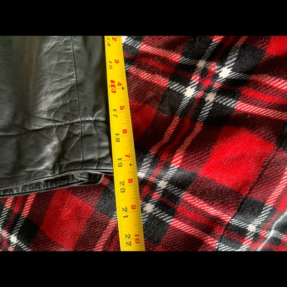 Leather jacket from the gap - Picture 7 of 11